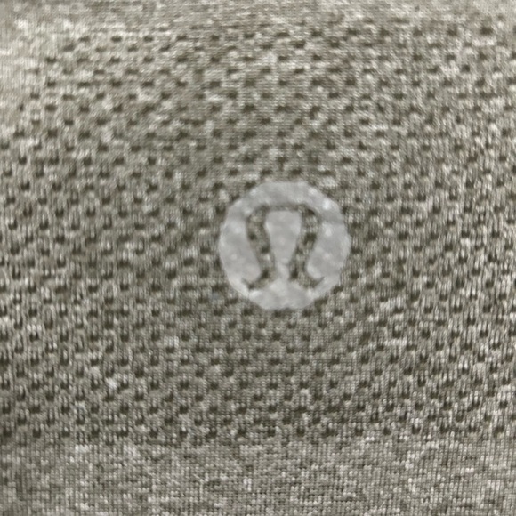 Men’s Lululemon Green/Grey Top - Picture 3 of 5